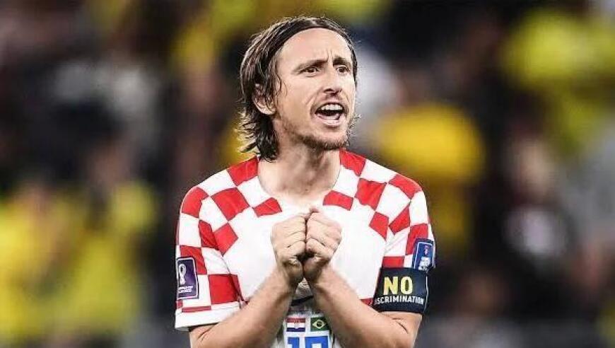 防线告急！皇马迎战阿拉维斯遭遇史上最严重伤病潮，两将成最后堡垒