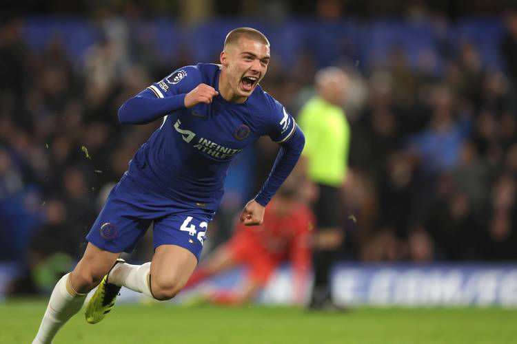 库杜斯：我的偶像是奥科查；我非常钦佩孙兴慜，他是一个榜样