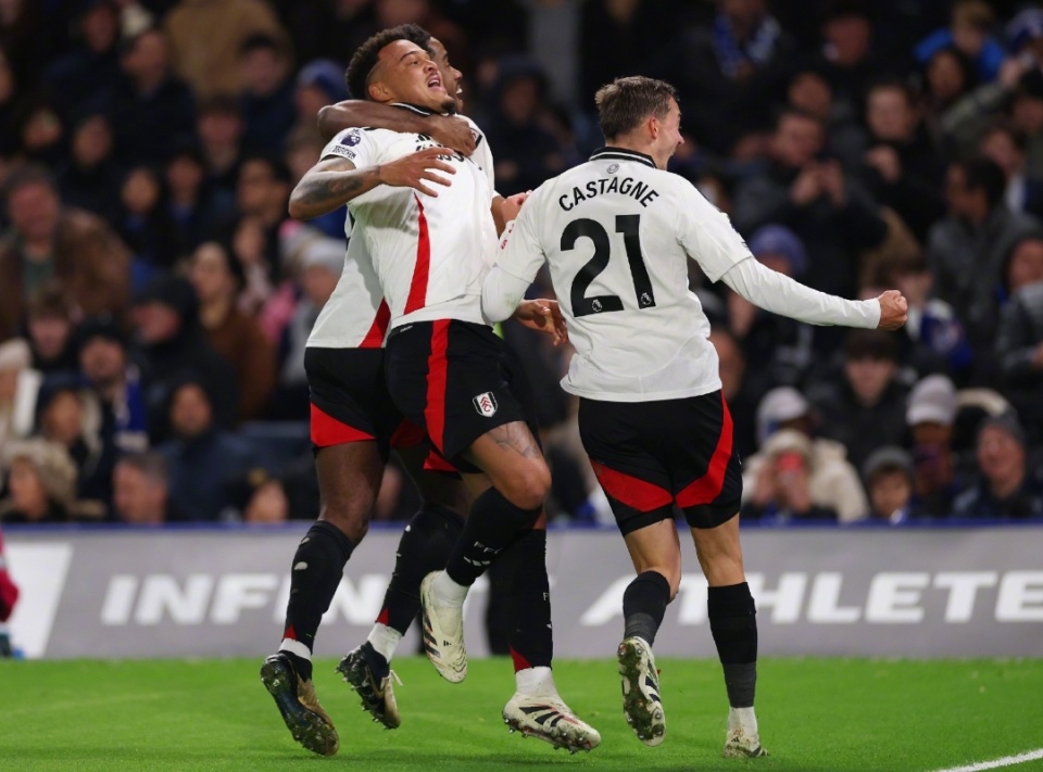 官方：米兰名宿伊布担任2026冬奥会火炬手