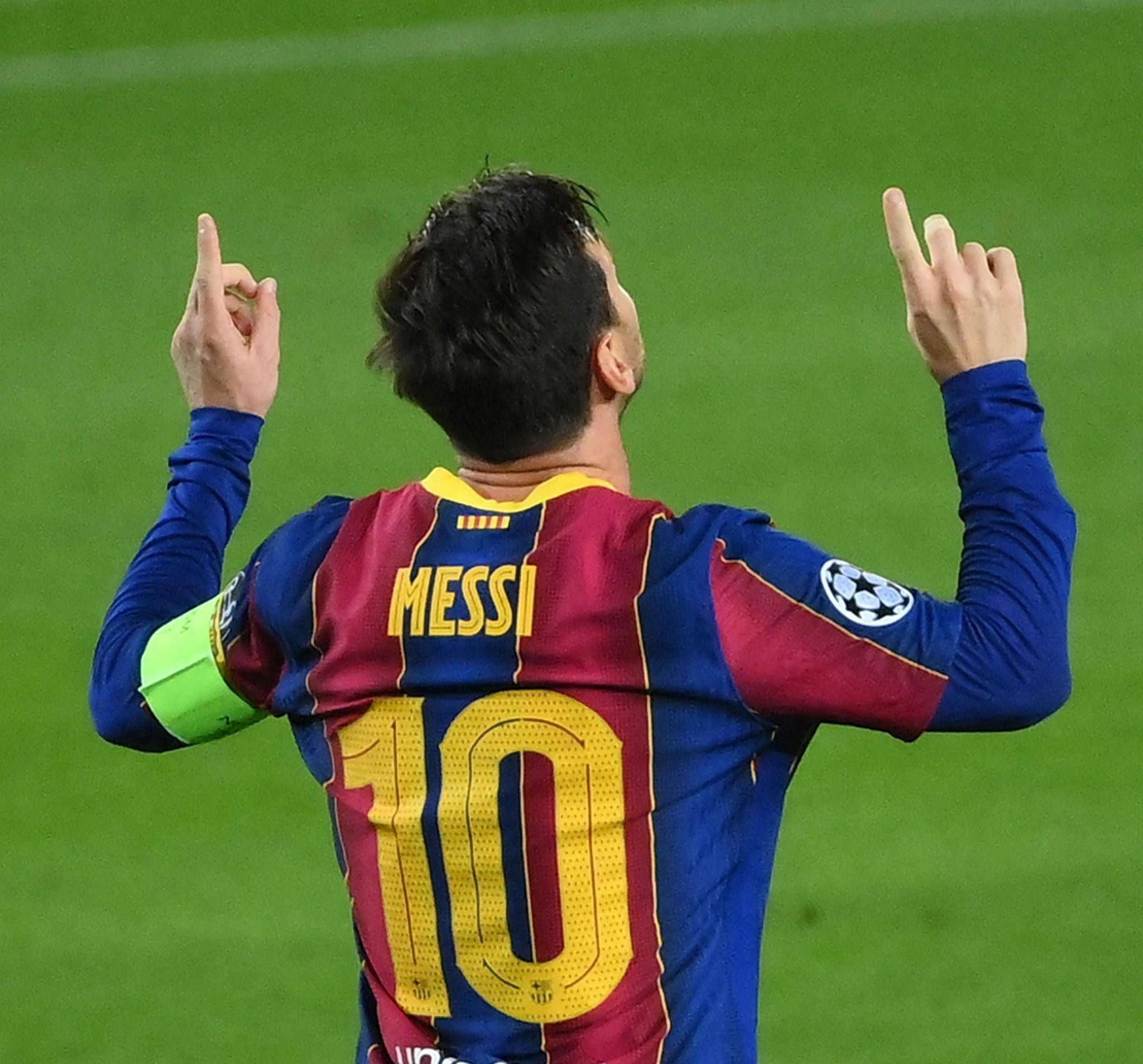 卡拉格：斯凯利是天才球员，对他未入选英格兰大名单感到惊讶