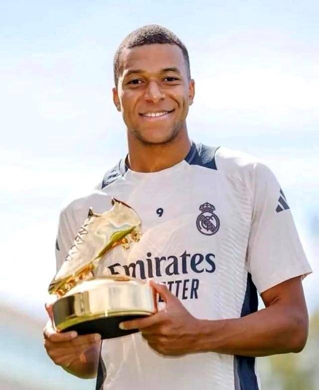 梅西：穆勒来美职联让人欣喜；希望用冠军告别阿尔巴布斯克茨